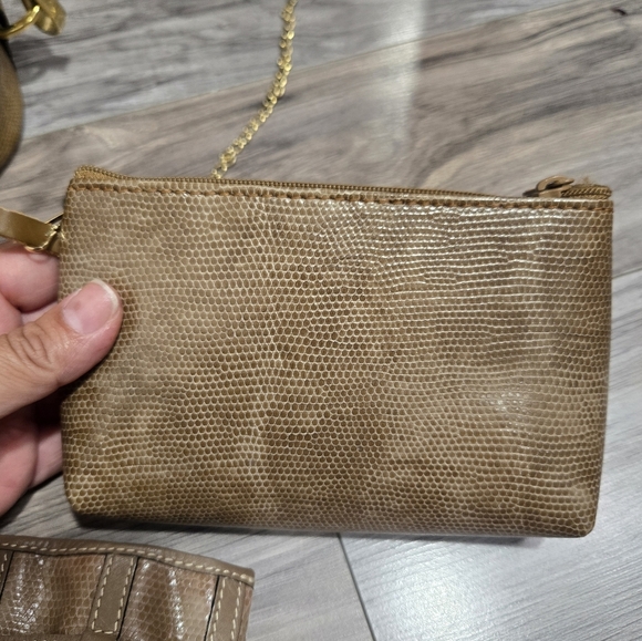 Lancel Elsa Sellier Brown/tan Leather Drawstring Bucket Handbag - Picture 12 of 16